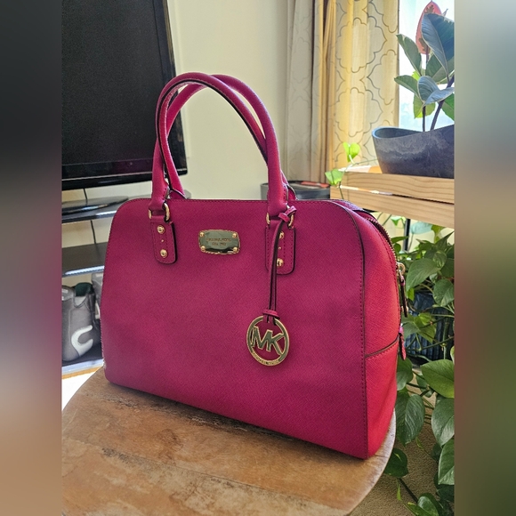 Michael Kors Pink Handbag - Picture 1 of 11